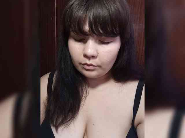 Milana_mimi webcam