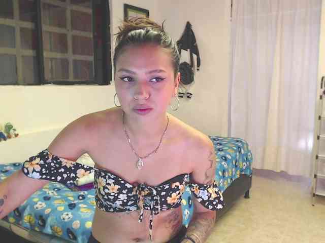 Kaelith-Belle webcam