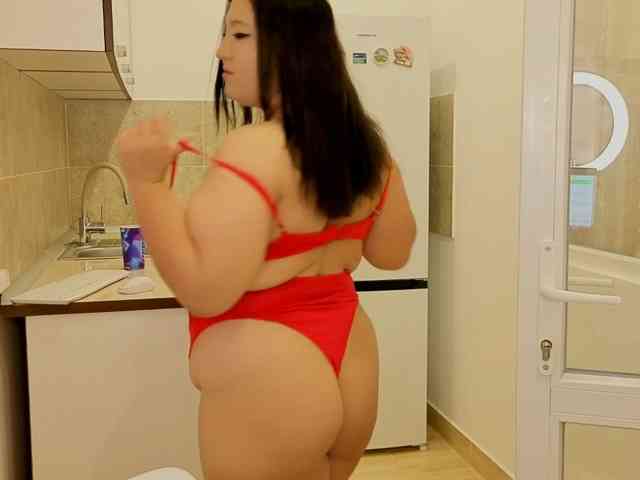 MyaDevil webcam
