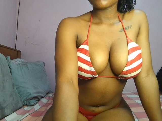 Smileybarb live cam preview