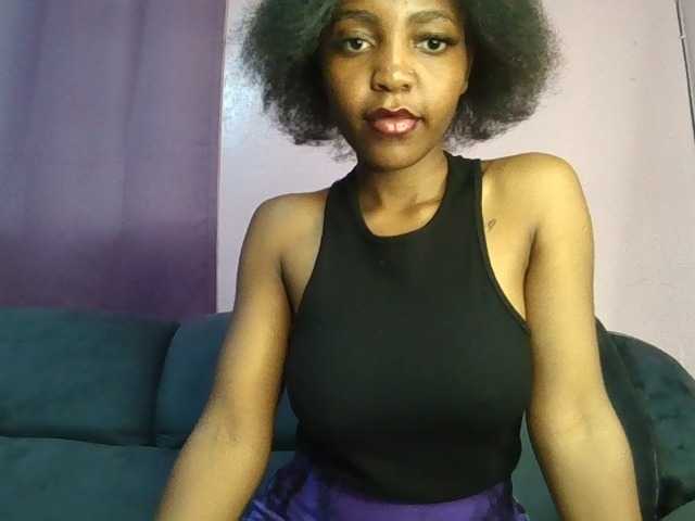 Smileybarb live cam on BongaCams