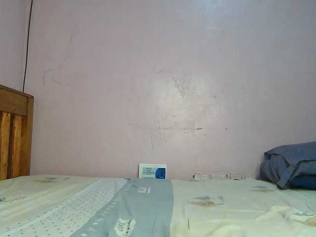 Sweetjoly live cam on BongaCams