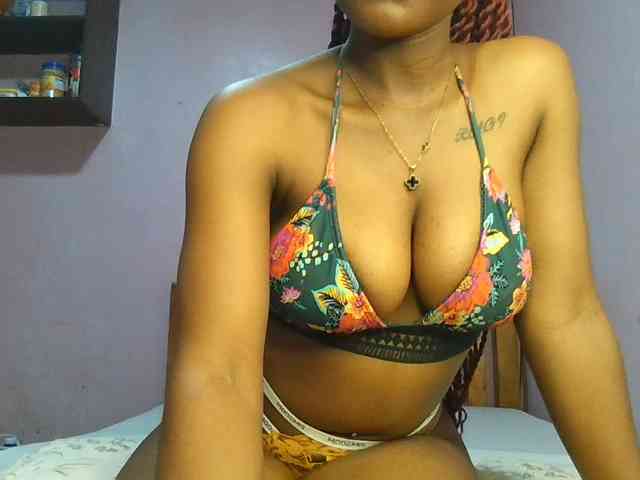 Model: Smileybarb