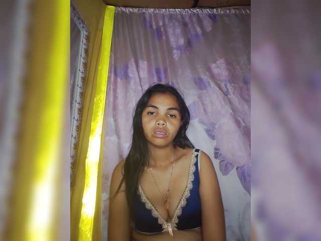 Jijikwella live cam on BongaCams