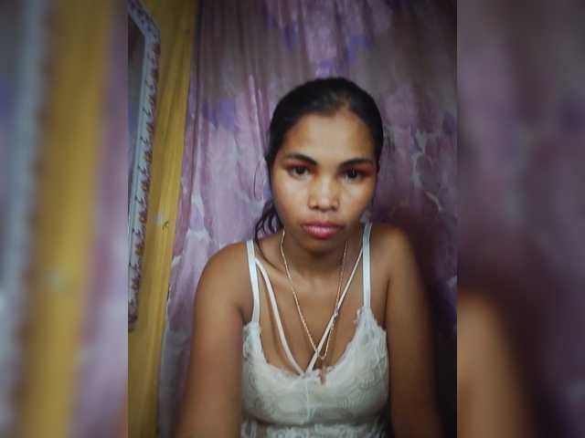 Jijikwella live cam on BongaCams