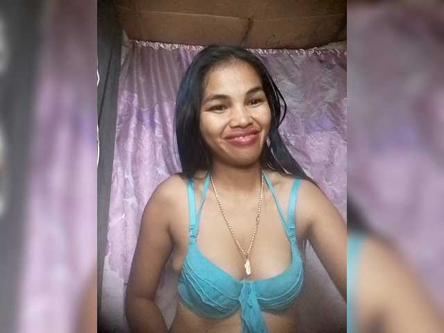 Jijikwella live cam on BongaCams