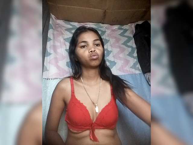 Jijikwella live cam on BongaCams