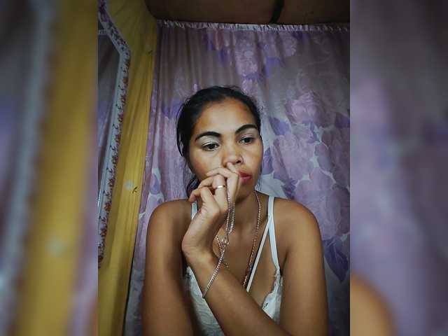 Jijikwella live cam on BongaCams