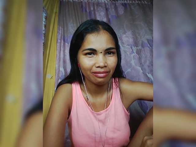 Jijikwella live cam on BongaCams