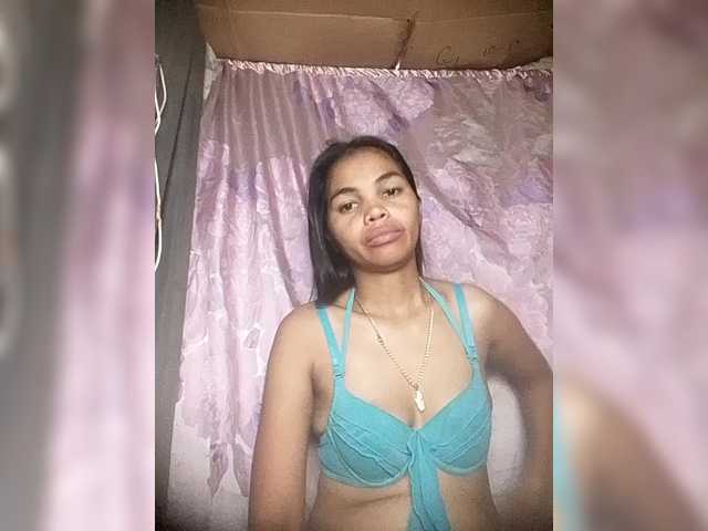 Jijikwella live cam on BongaCams