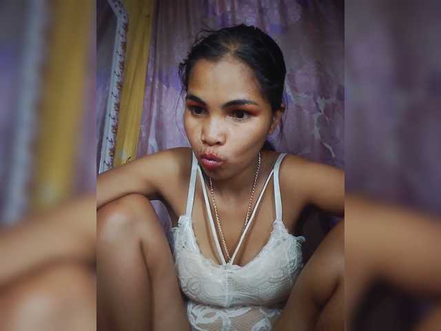 Jijikwella live cam on BongaCams