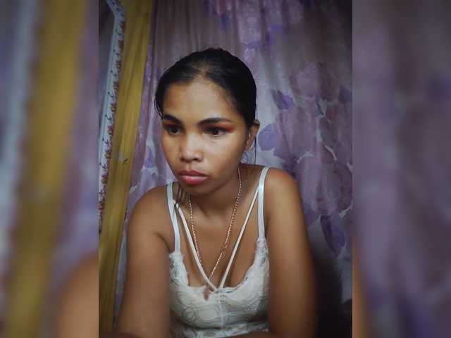 Jijikwella live cam on BongaCams