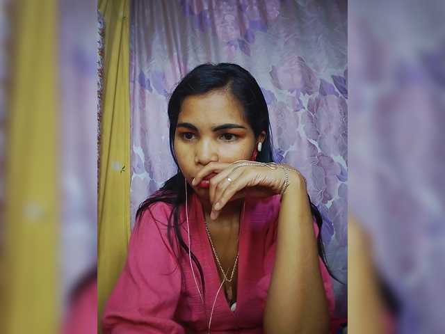 Jijikwella live cam on BongaCams
