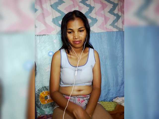 Jijikwella's BongaCams show and profile