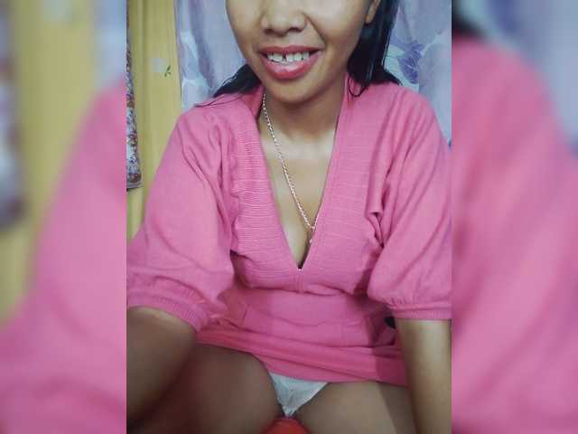 Jijikwella live cam on BongaCams