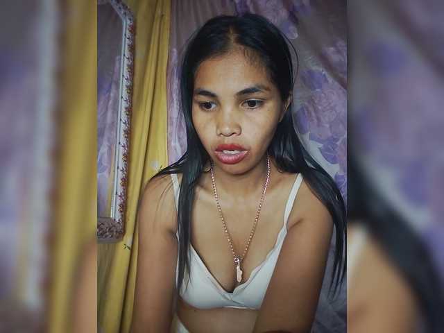 Jijikwella live cam on BongaCams