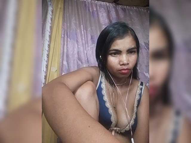 Jijikwella live cam on BongaCams