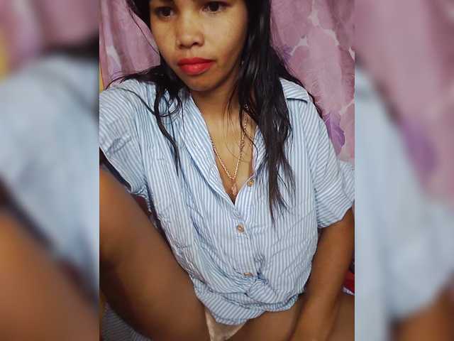 Jijikwella live cam on BongaCams