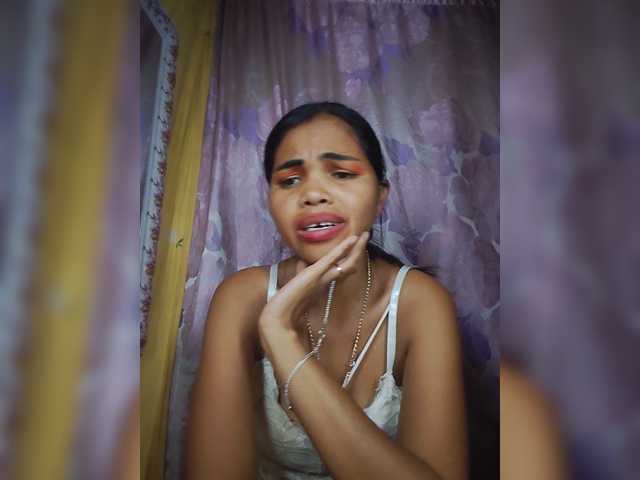 Jijikwella live cam on BongaCams