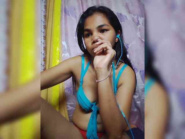 Jijikwella Live Webcam on BongaCams