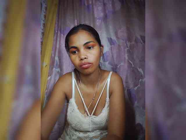 Jijikwella Live Webcam on BongaCams