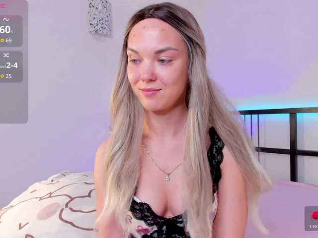 FloraAmbers live cam on BongaCams