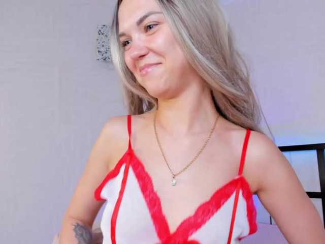 FloraAmbers live cam on BongaCams