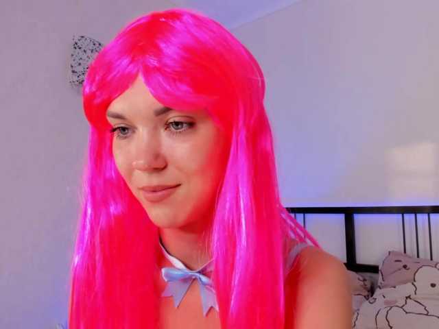FloraAmbers live cam on BongaCams