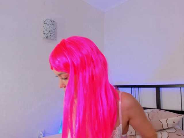 FloraAmbers live webcam show