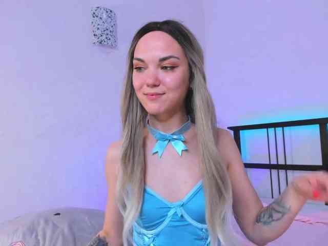FloraAmbers webcam