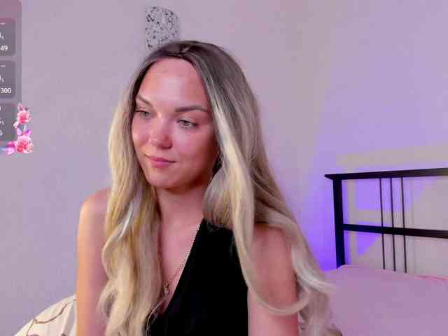 FloraAmbers webcam