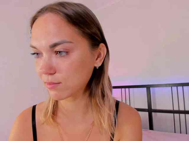 FloraAmbers webcam