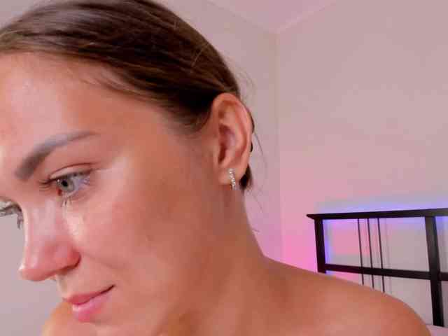FloraAmbers webcam