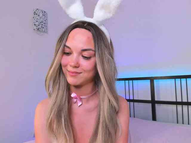 FloraAmbers webcam