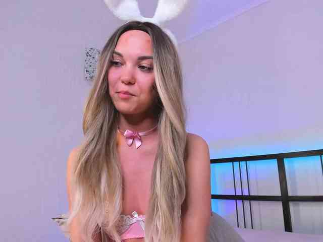 FloraAmbers webcam