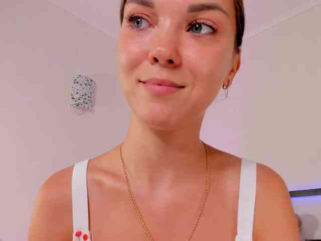 FloraAmbers webcam