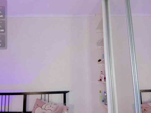 FloraAmbers webcam