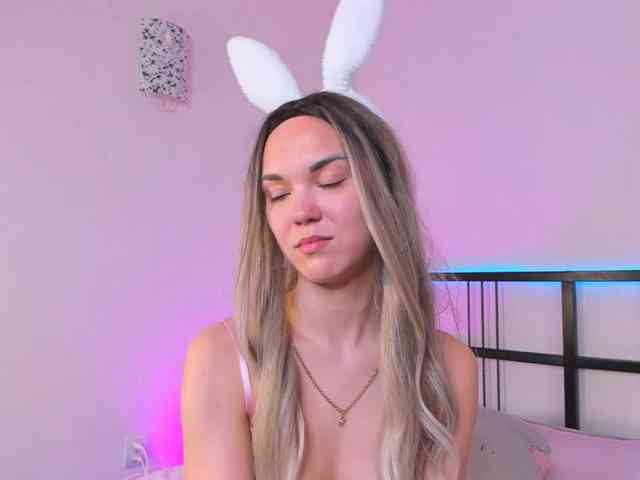FloraAmbers webcam