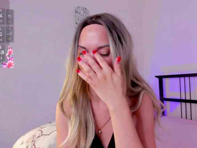 FloraAmbers webcam