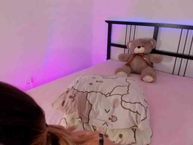 FloraAmbers webcam
