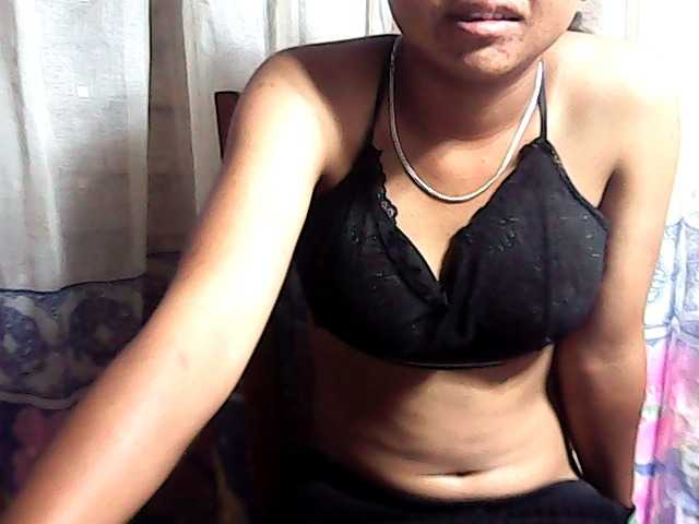 Nadia001