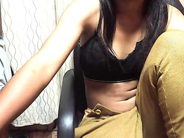 Nadia001