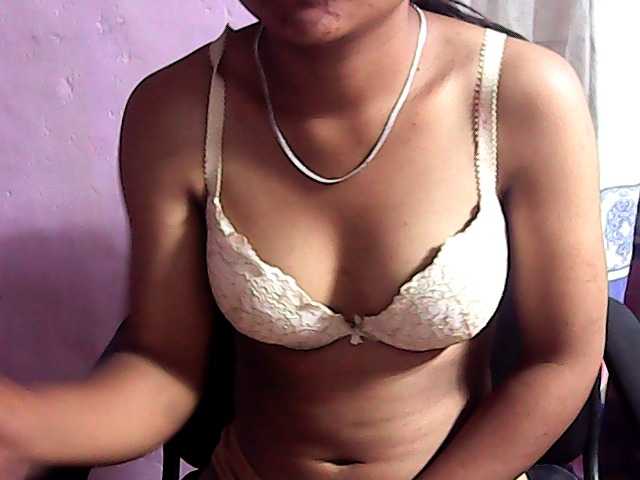 Nadia001