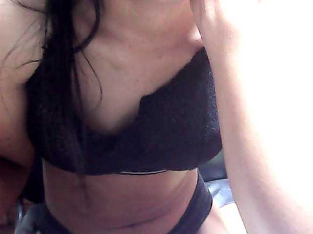 Nadia001