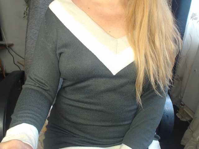 romashka1211 live cam on BongaCams