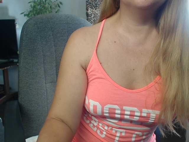 romashka1211 live webcam show