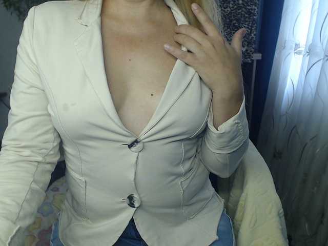 romashka1211 live cam on BongaCams
