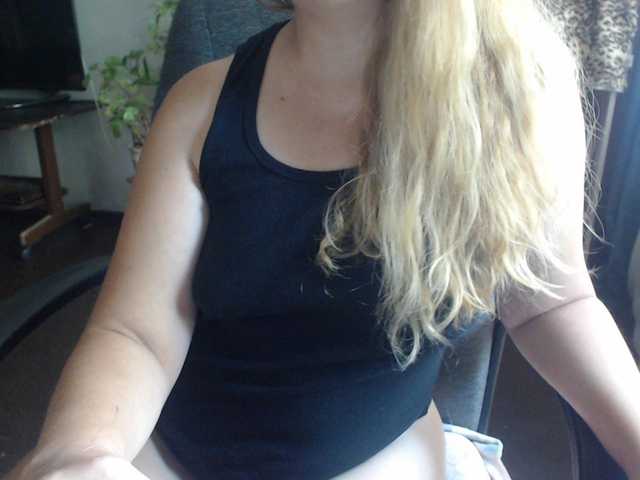 romashka1211 live webcam show