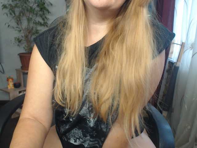 romashka1211 live cam on BongaCams