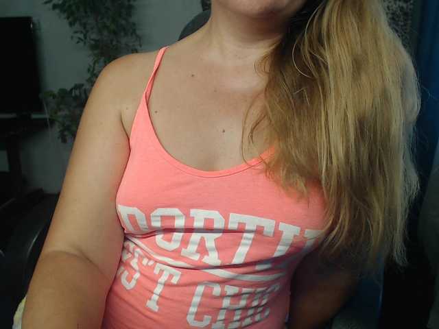 romashka1211 live cam on BongaCams